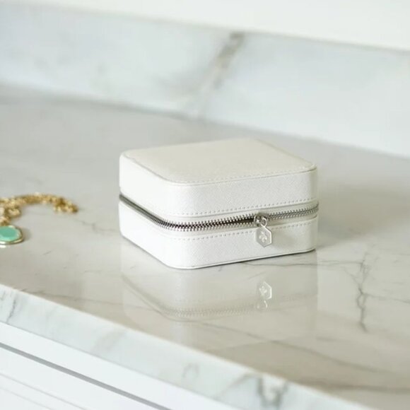 Mya Mini Jewelry Travel Case White Mirror Organizer Storage Box Mini Small - Picture 2 of 10